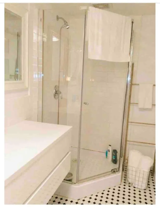 Downtown Studio In Leslieville With Hot Tub Hotel Toronto Canada